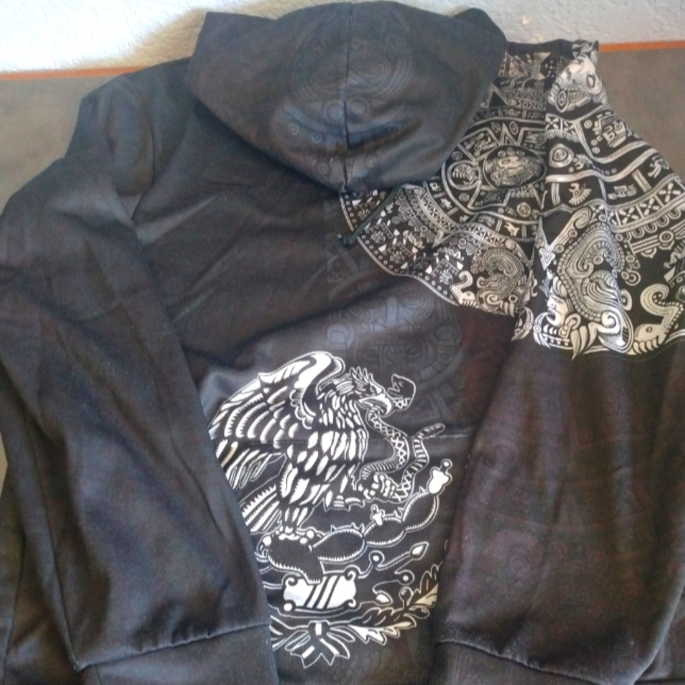 LARGE HOODIE FROM CAVENDERS